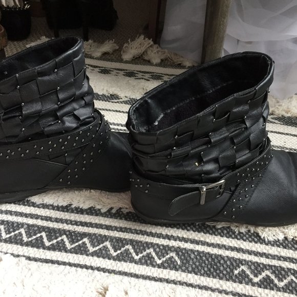 Aldo Ankle Boots - Picture 4 of 7